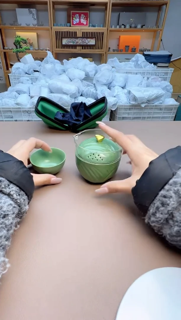 【闪购商品】摆件瓷制品S1111111111111