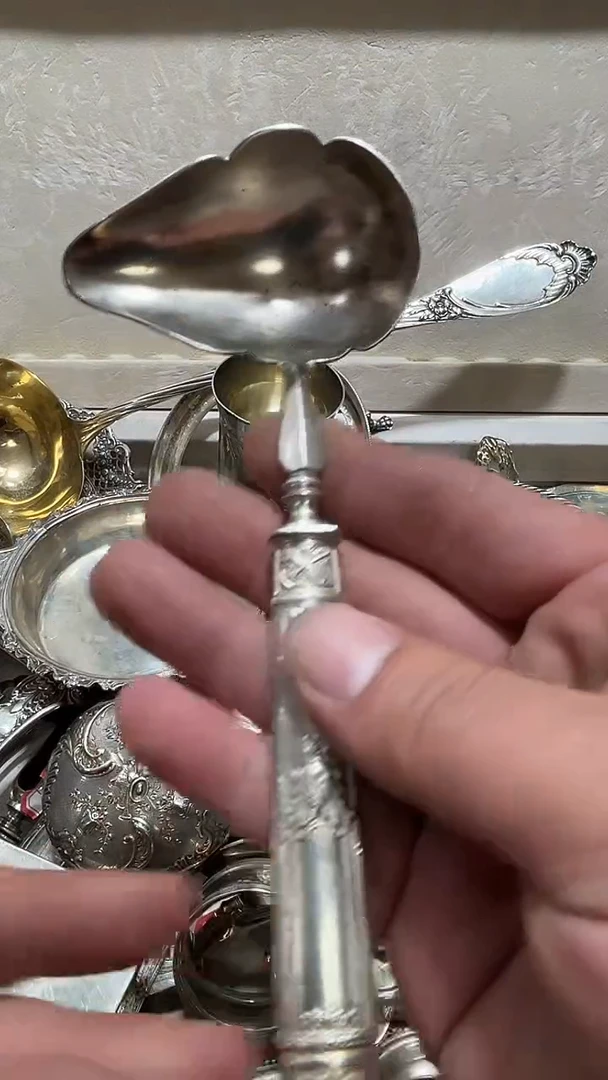 贵金属荔*壳111111