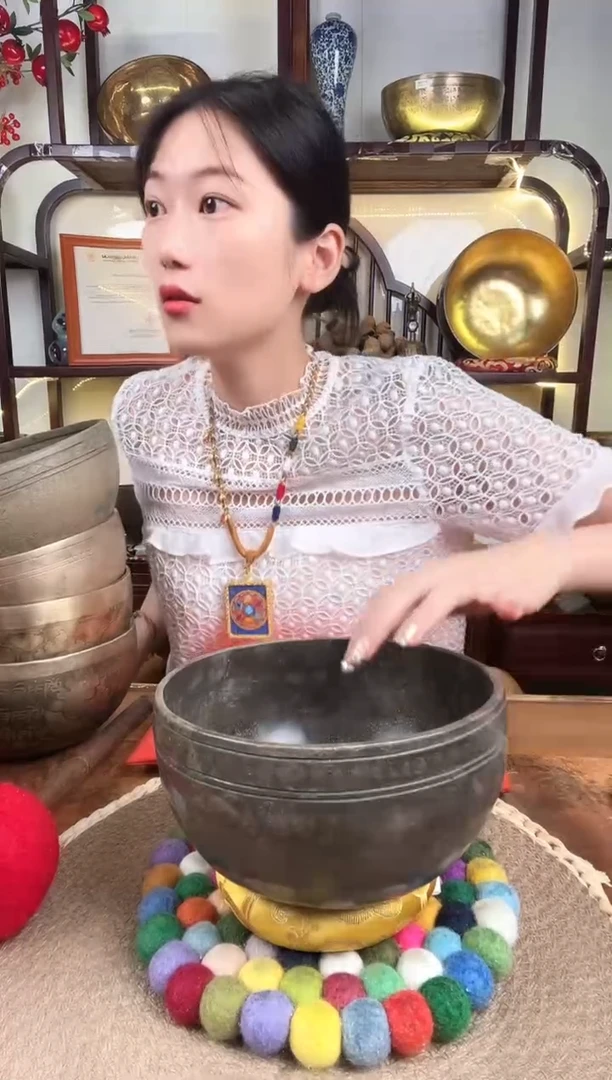 漫**月虚空古颂钵         结缘价