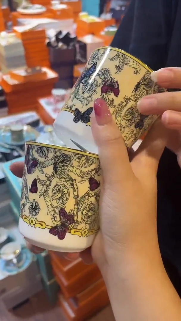 杯鸿辉家品牌瓷器，京东包邮！没包装