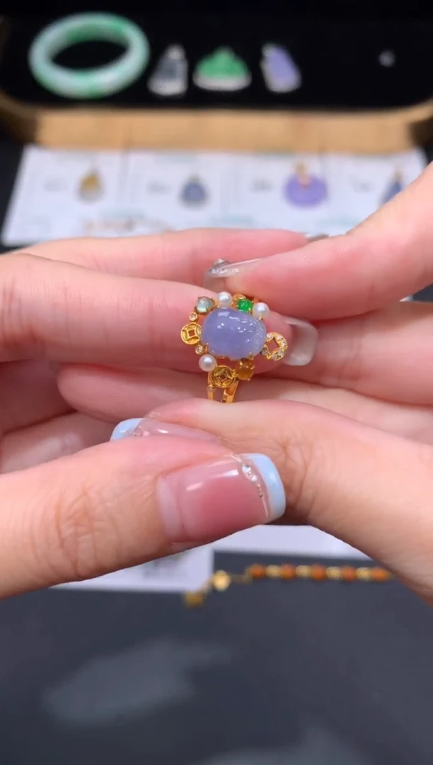 18K金镶嵌定制翡翠48小时鉴赏期 退货不扣服务费