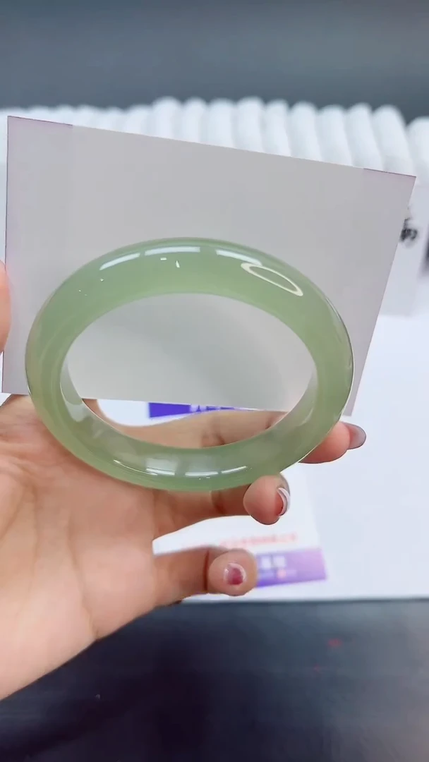 未镶嵌手镯石英质玉63/62.3