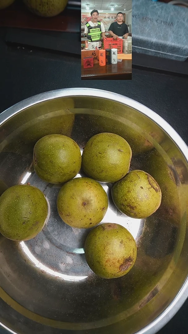 把件文玩核桃特大果盘山55尺以上6个（售出不退不换）青皮