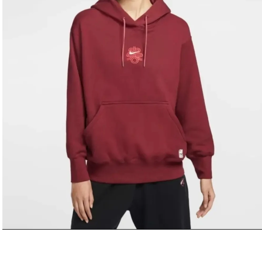 【万象城NK RISE】耐克春季限定时尚女士刺绣连帽套头卫衣HV8461677