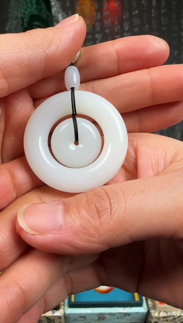 未镶嵌和田玉挂件平安扣