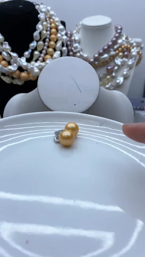 【闪购商品】淡水珍珠颈饰钛钢138