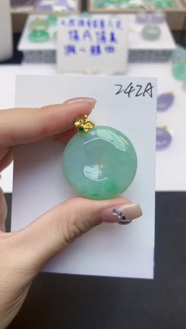 颈饰未镶嵌翡翠天然缅甸a货翡翠