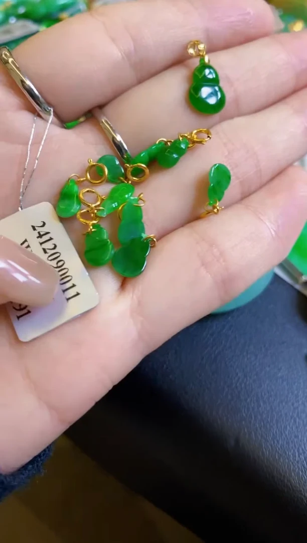 【闪购商品】定制翡翠18K金镶嵌吊坠多样性发货发1