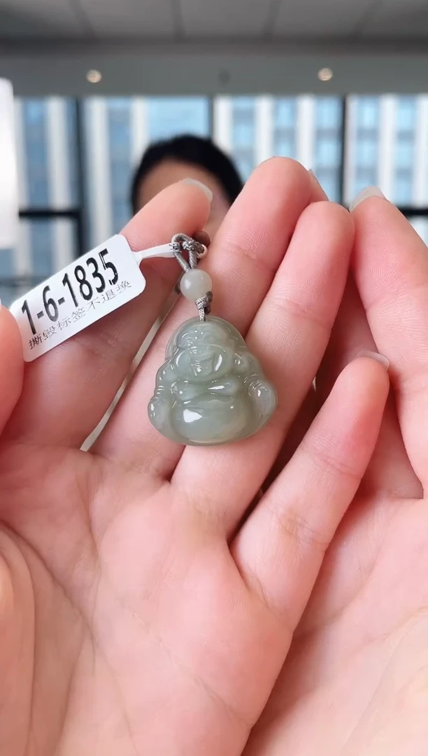 和田玉未镶嵌颈饰佛公 1835