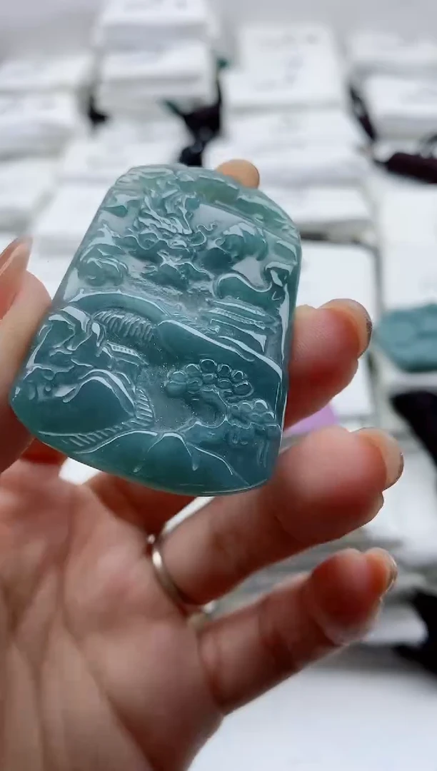 颈饰未镶嵌翡翠8