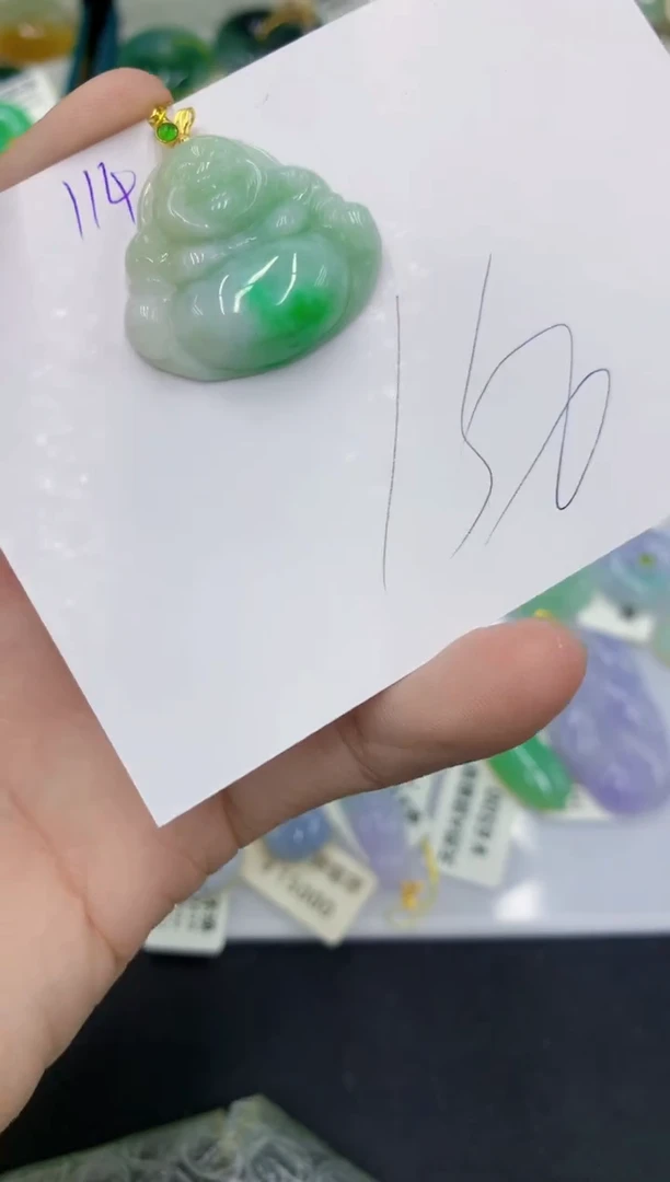 翡翠未镶嵌颈饰1111111111111