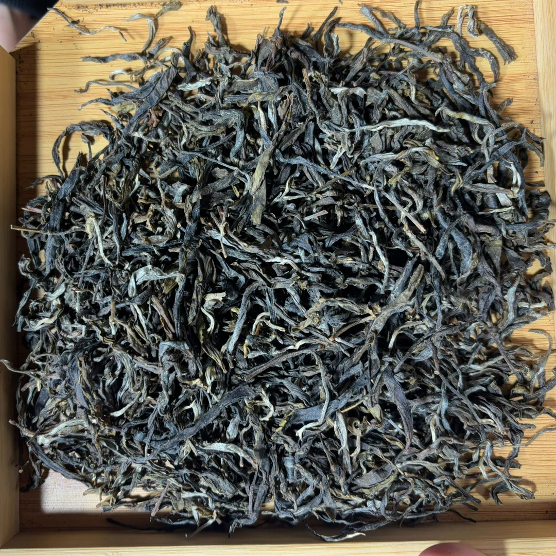 2023年冰岛地界百年古树  春 普洱生普散茶1000克-【74号】