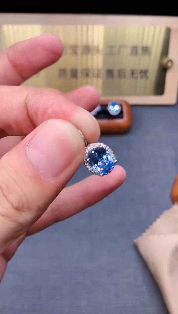 银S925镶嵌颈饰海蓝宝石2222