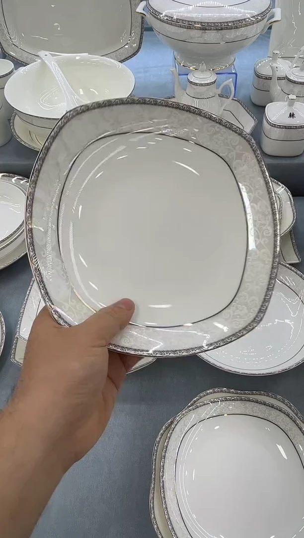 骨瓷玲珑8饭2个8方2个