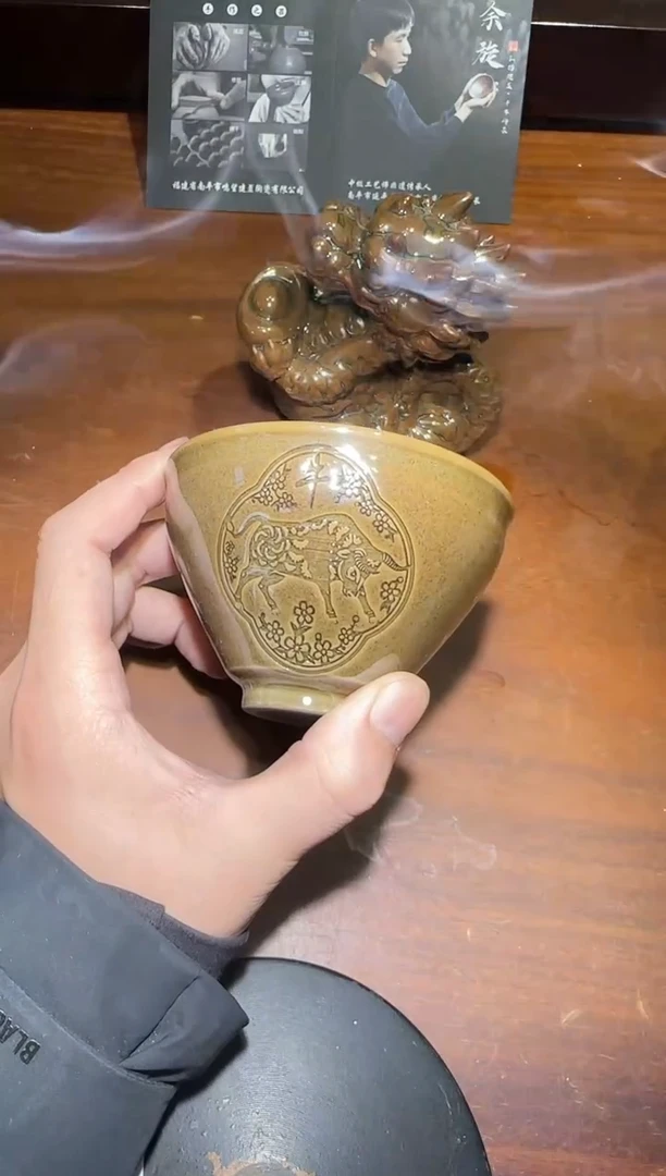 茶盏余旋老师收藏作品