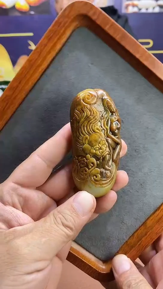 未镶嵌和田玉把件精品和田玉手把件
