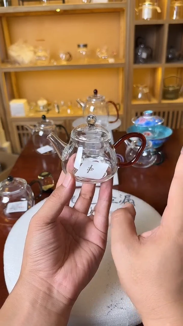 蝴蝶壶红色。。。。。。。