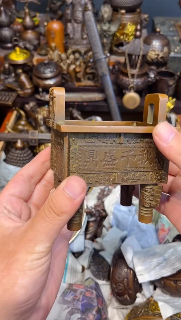 C泽泽古铜专属高端精品