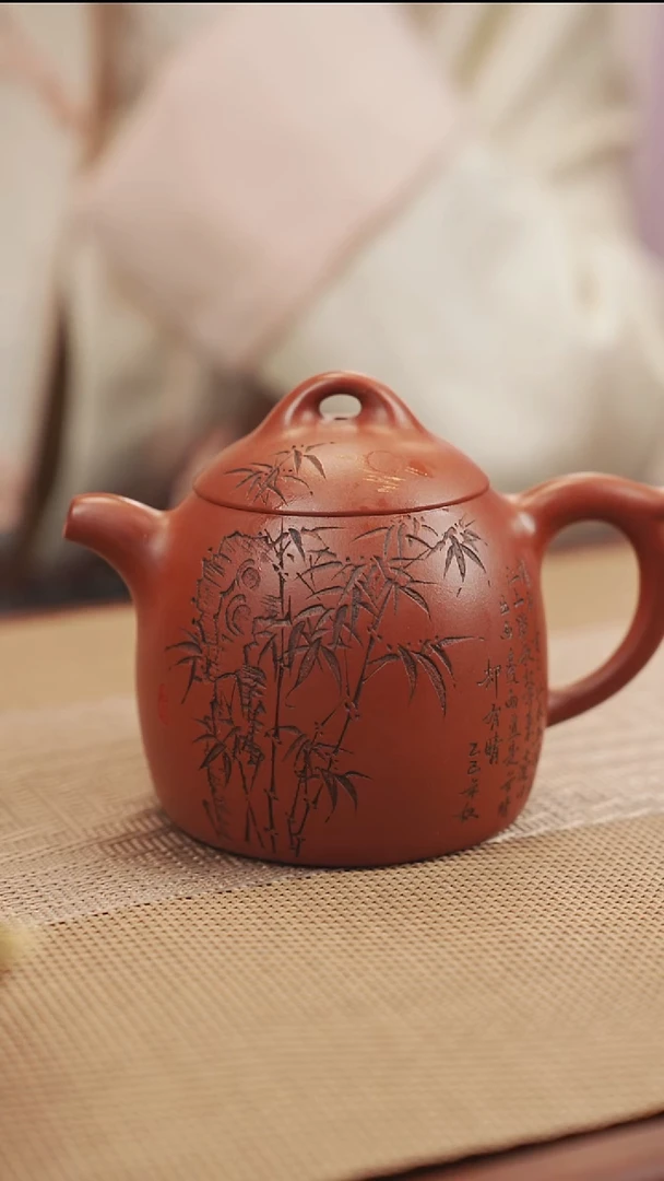 茶杯紫砂Ｍ**Ρ原矿红皮龙秦权