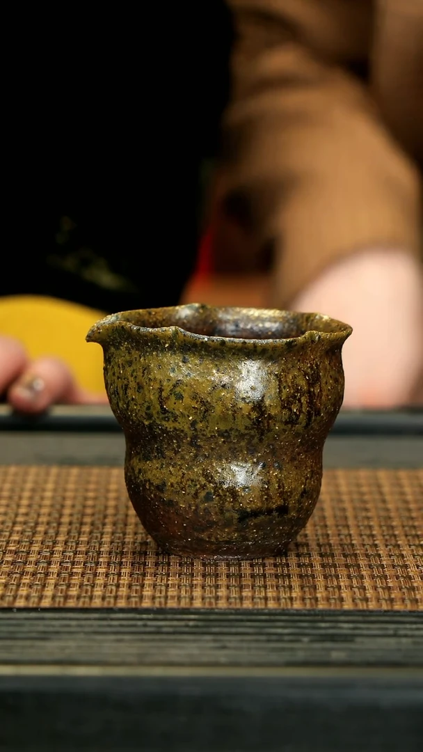 【闪购商品】紫砂茶壶GFY42沉香木柴烧 葫芦公道