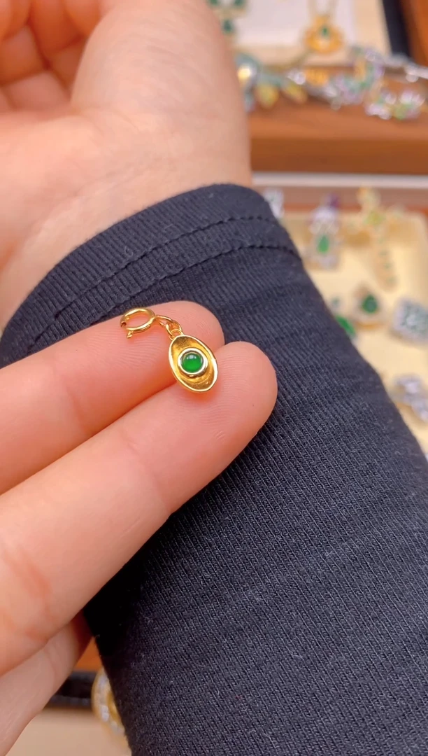 【闪购商品】翡翠吊坠(不含链)银S925镶嵌元宝万能扣