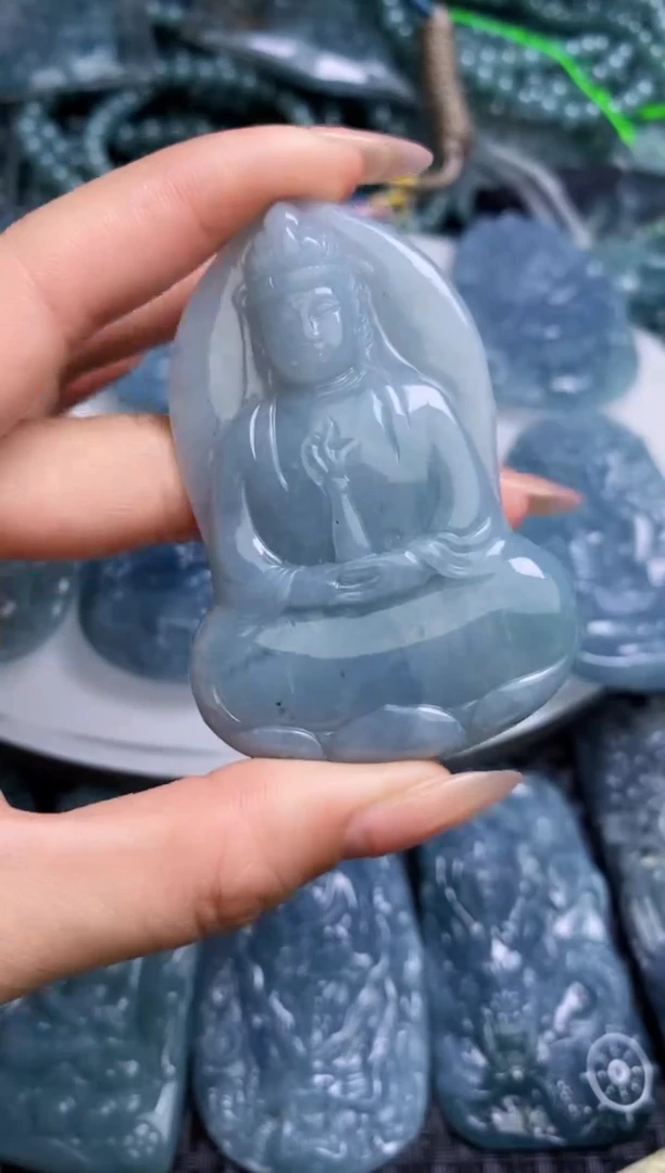 【闪购商品】翡翠颈饰未镶嵌