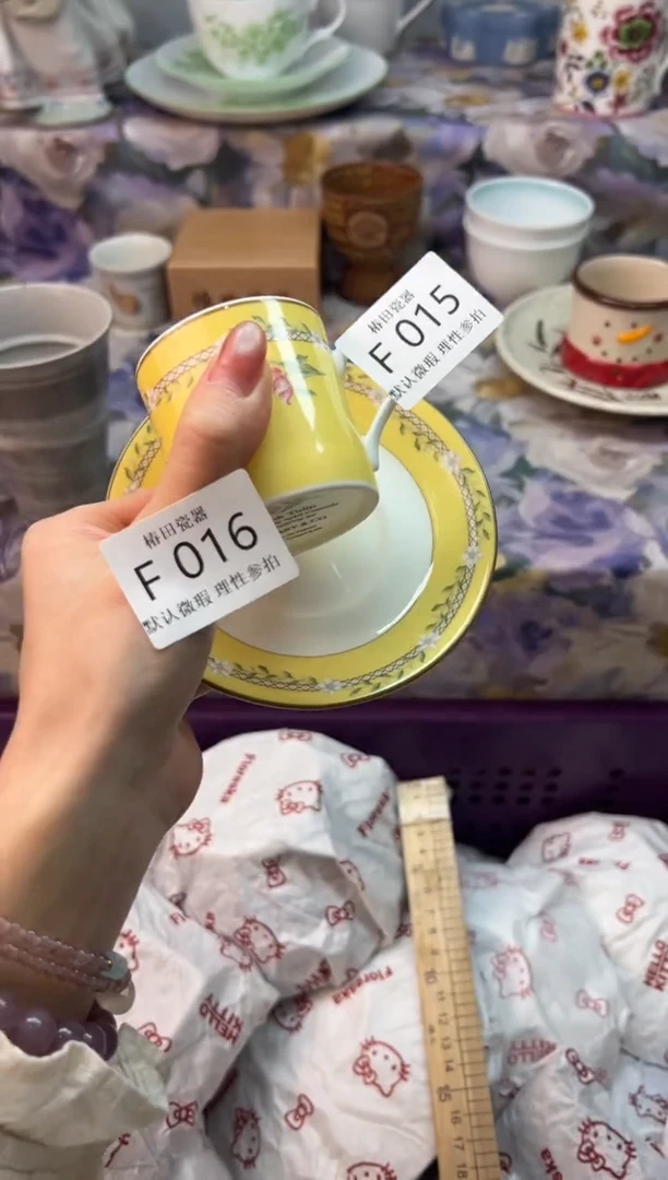 瓷片锦****地瓷片瓷片          F 016