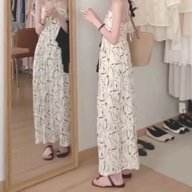 8491优雅轻奢时尚吊带连衣裙