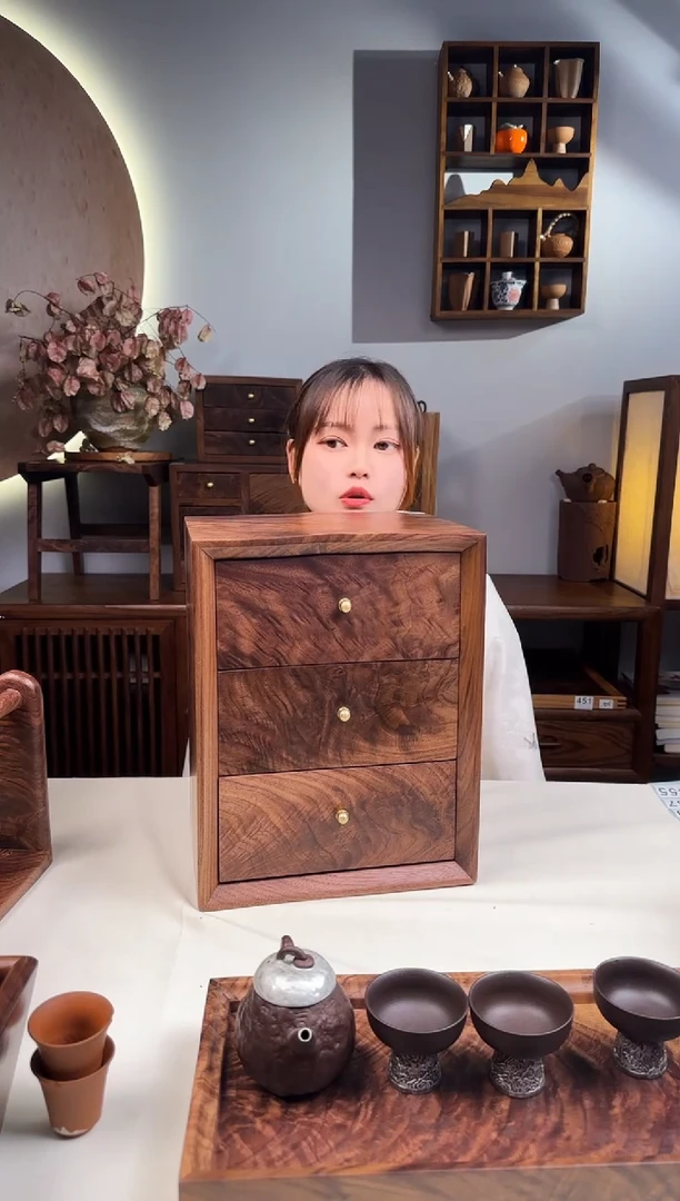 北美黑胡桃实木原木