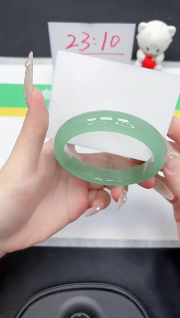 【闪购商品】石英质玉手镯未镶嵌15-62.1