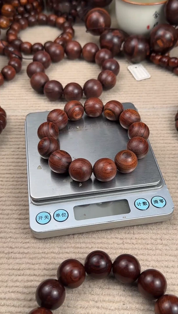 手串/手链黄花梨/降香黄檀岁**开海黄18MM手串