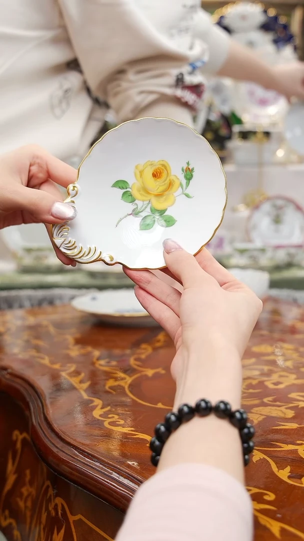 瓷米多家中古瓷器如图所示64