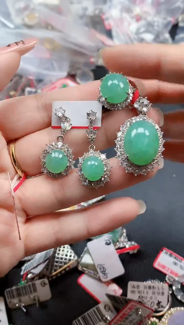 银S925镶嵌戒指翡翠天然A货缅甸翡翠