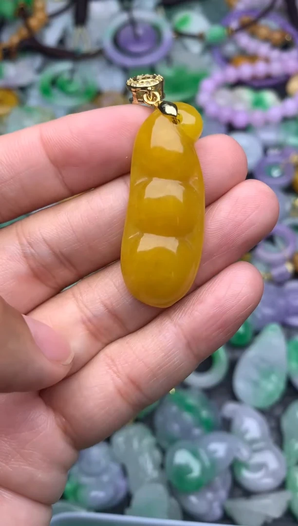 颈饰未镶嵌翡翠缅甸翡翠吊坠