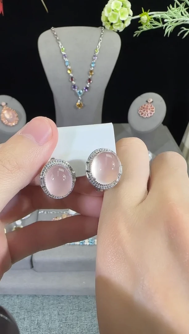 芙蓉石耳饰银S925镶嵌11*13mm星光粉水晶耳扣