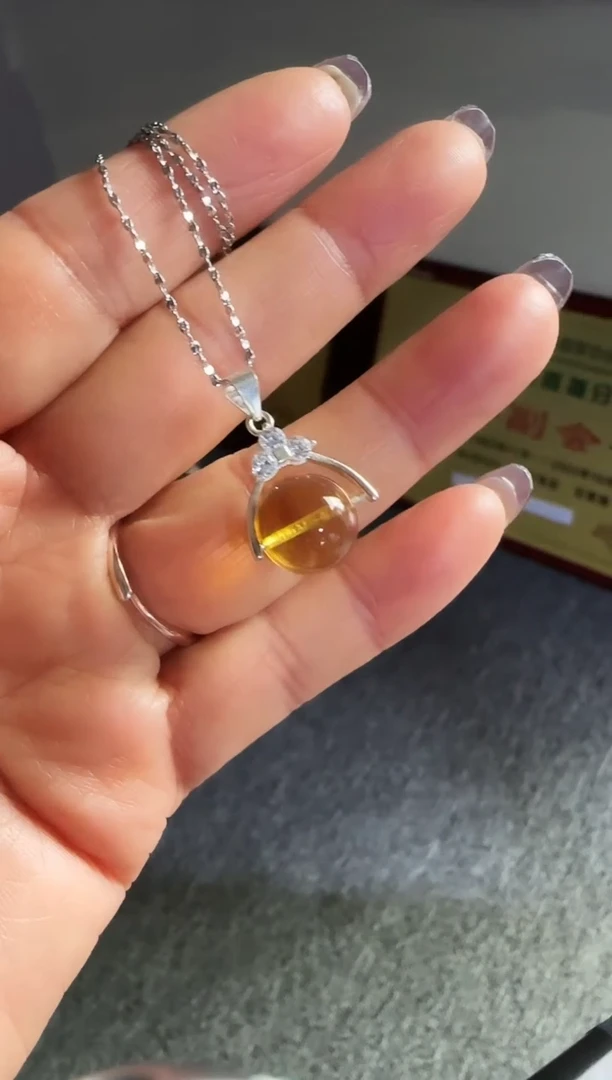 琥珀吊坠(赠链)未镶嵌#46缅甸琥珀蓝珀吊坠11mm