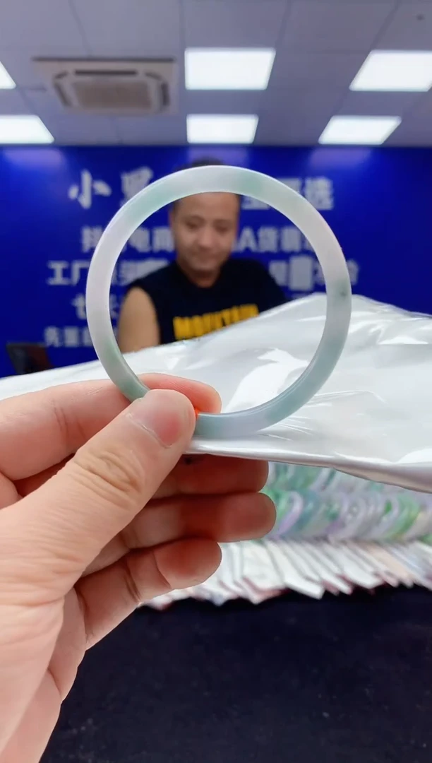 翡翠手镯未镶嵌自**棒1天然A货缅甸翡翠默认有瑕