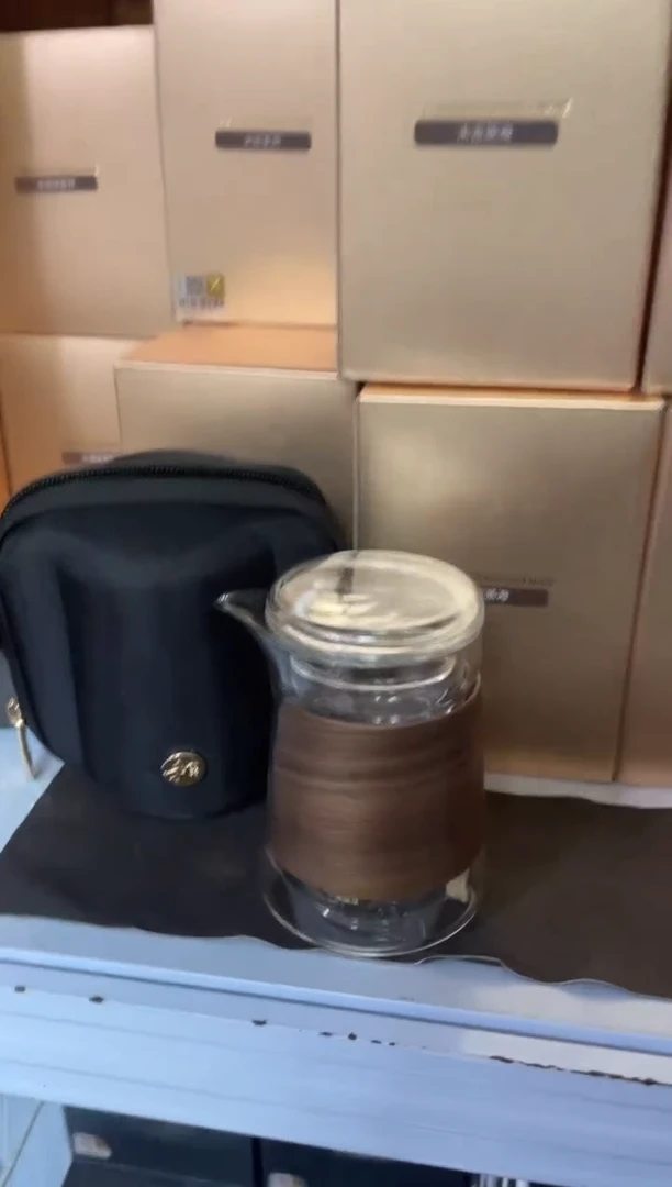 【闪购商品】木颂快客杯加黑色礼袋。。。