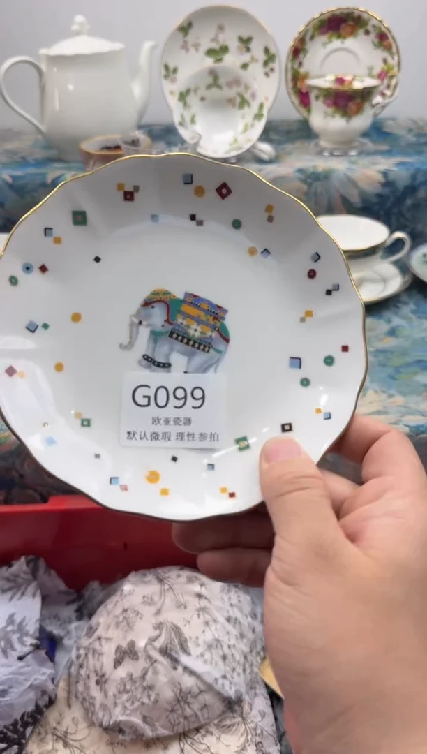 瓷片叉*熊      G099