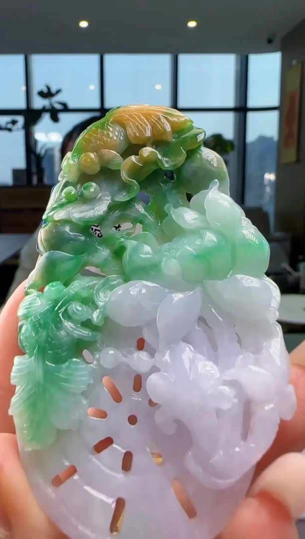 翡翠未镶嵌颈饰YJ@@960Q7J03774