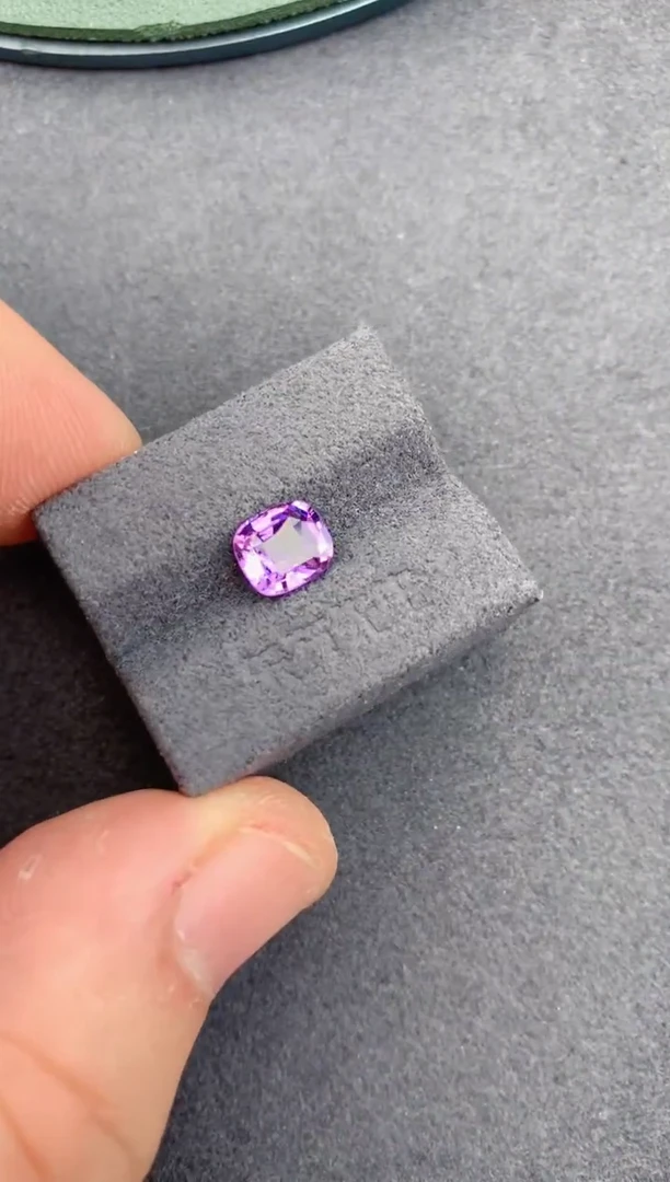 未镶嵌裸石定制蓝宝石1.5ct 无烧紫蓝宝 定制