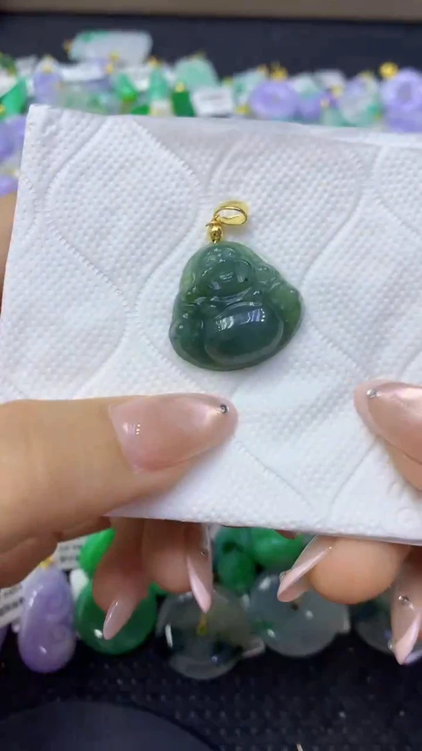 颈饰未镶嵌翡翠天然缅甸翡翠A货