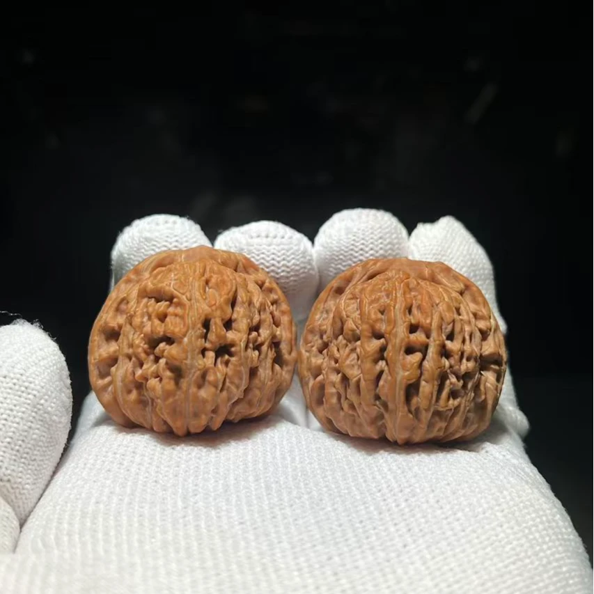 编号G301文玩核桃正版山西汉高楼边35肚33高30