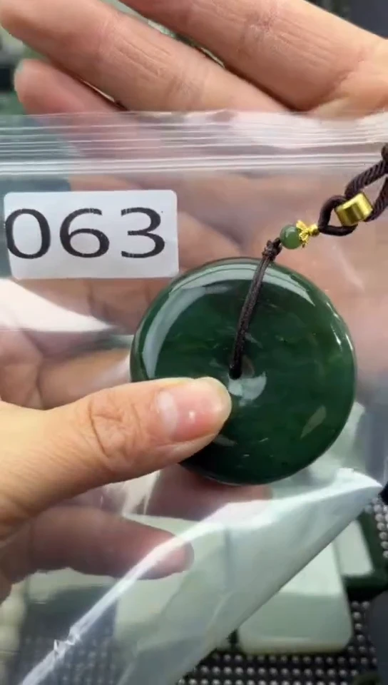 未镶嵌和田玉珠宝半成品扣子