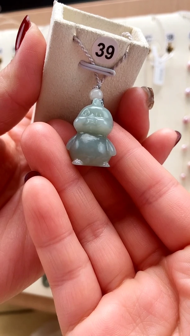 【闪购商品】和田玉颈饰未镶嵌小鸡吊坠