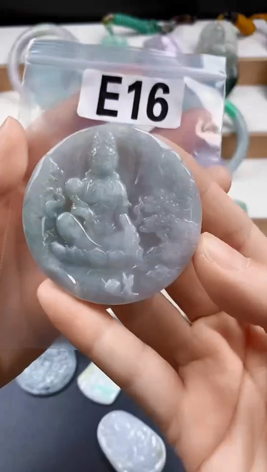 颈饰未镶嵌翡翠天然翡翠吊坠挂件