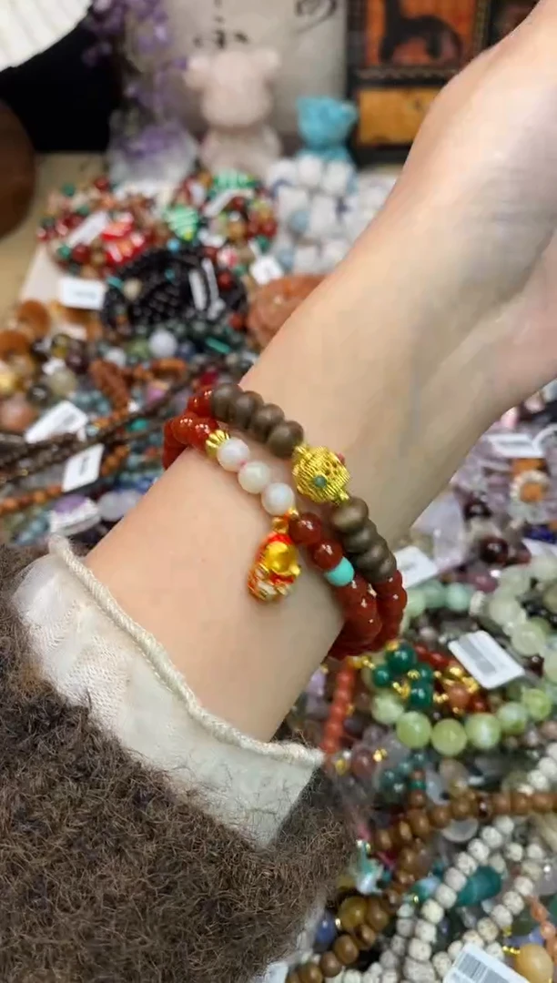 未镶嵌玛瑙手饰481