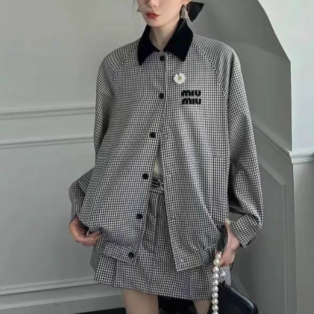 99新 MIU MIU/缪缪 38码 黑白格子 内拼红色 长袖 外套