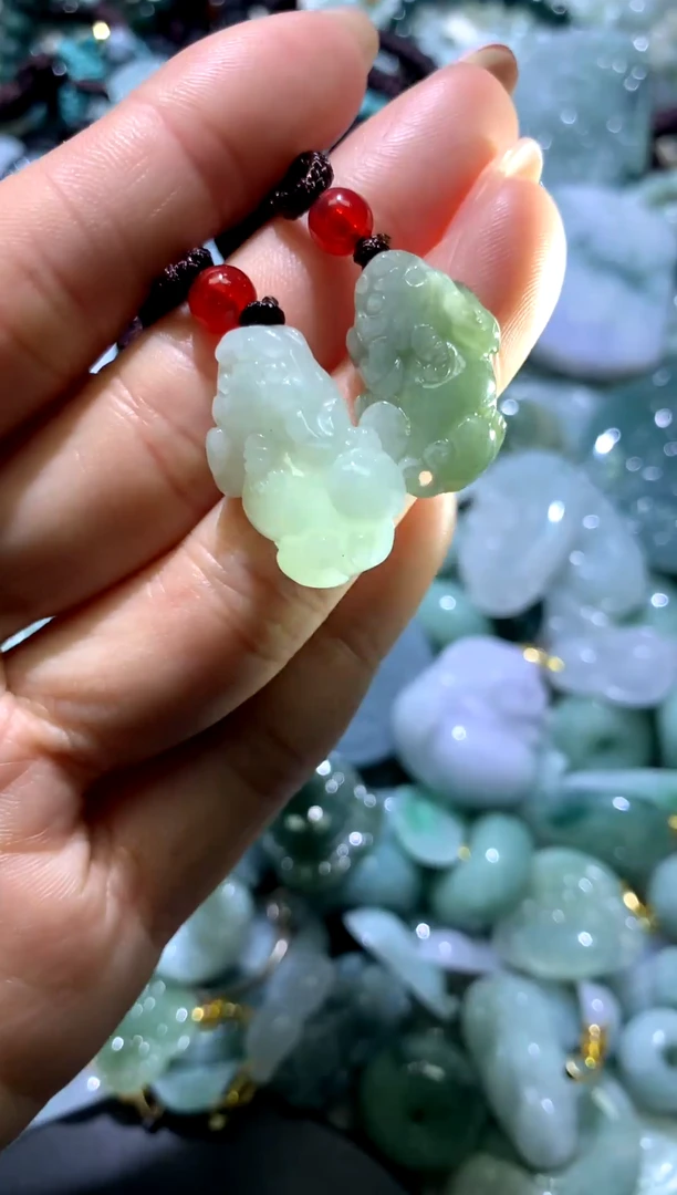 吊坠(不含链)未镶嵌翡翠1