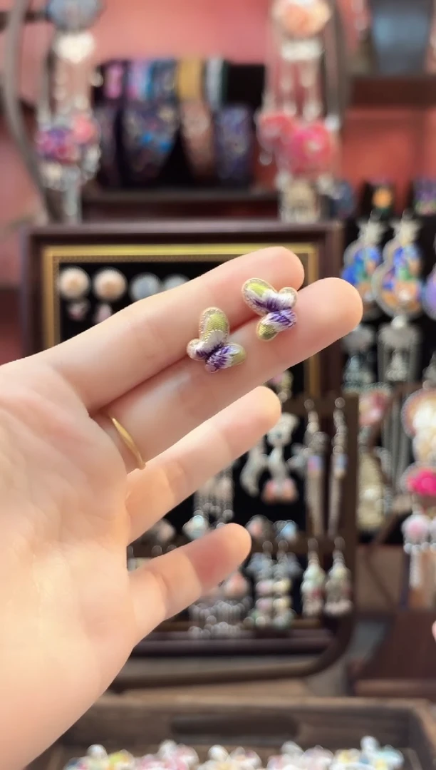 织绣云织谣民族风精美饰品  120